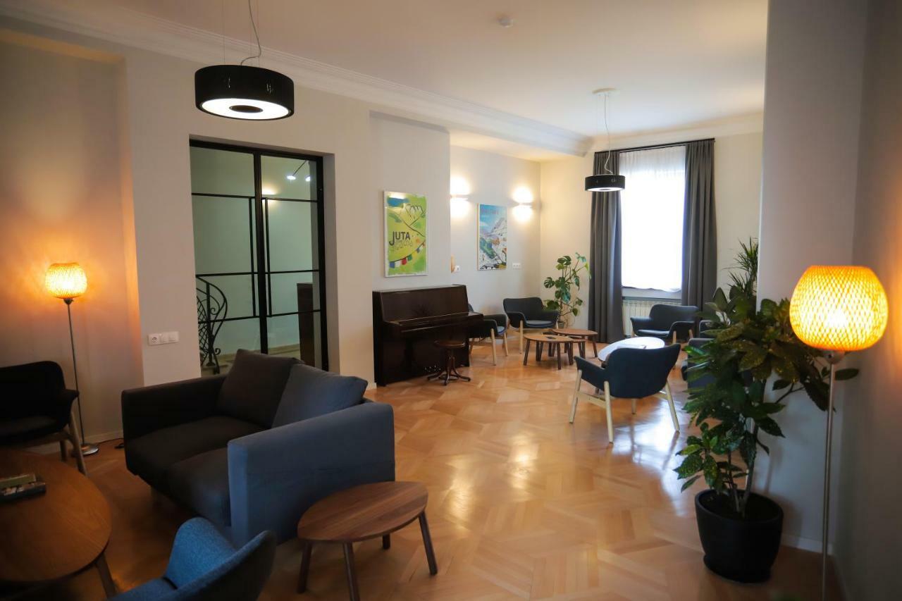 Hotel Sabu Tbilisi Buitenkant foto